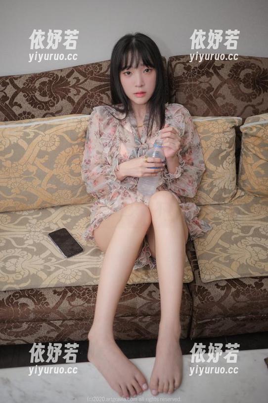 万圣节合集，Kang Inkyung的惊悚时刻，有点吓人，但又忍不住想多看几眼